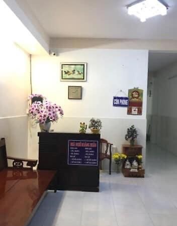 Nha Nghi Hoang Huan Otel Long Xuyên Dış mekan fotoğraf